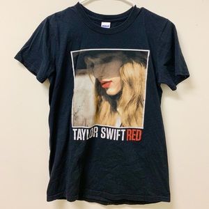 Vintage Taylor Swift RED Concert Tee